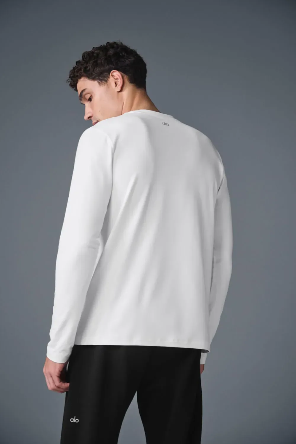 Camiseta Manga Longa Conquer Reform Crewneck