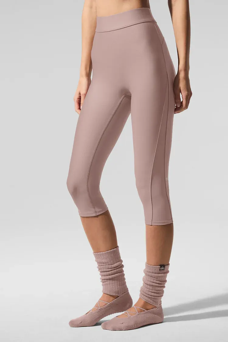 Capri Airlift Mesh High-Waist Just Right
